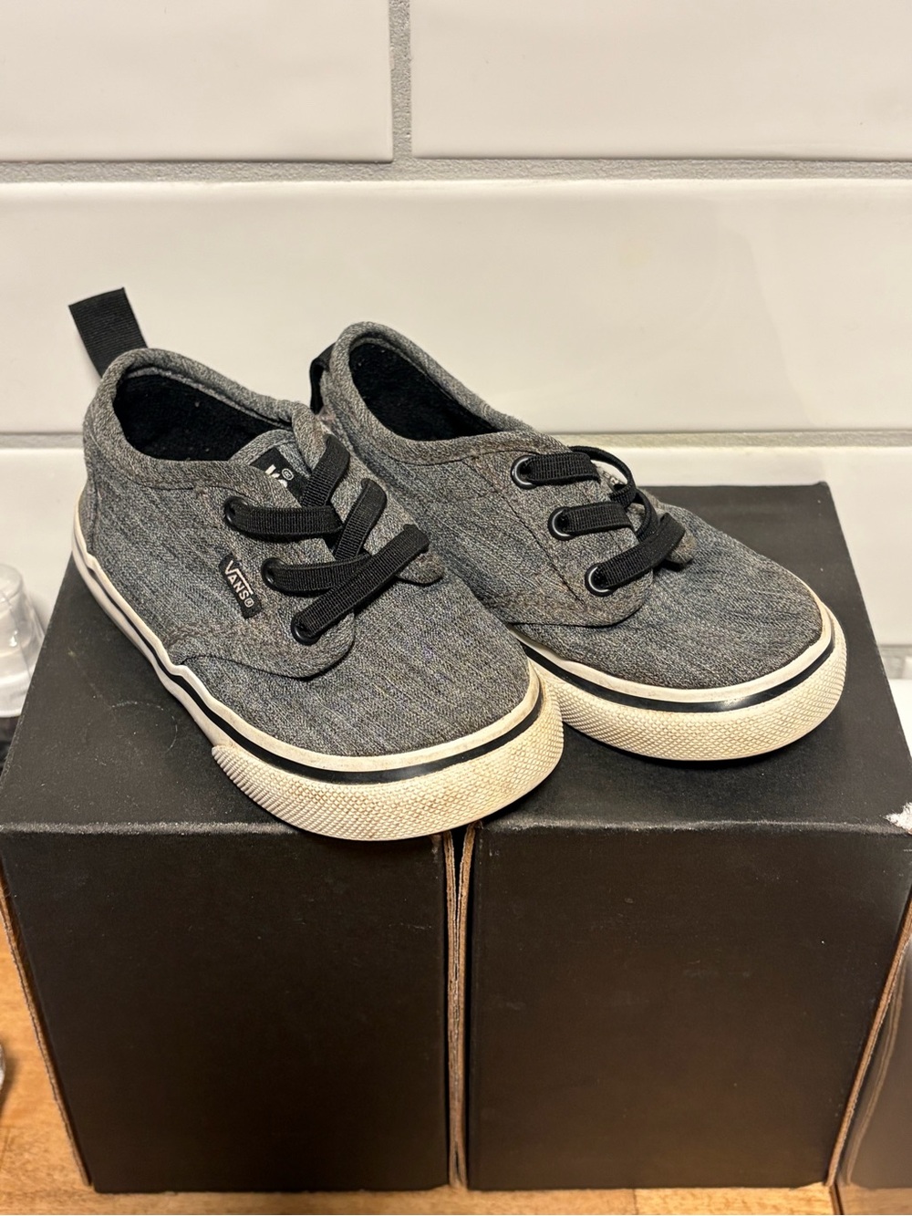 VANS Atwood gray canvas slip on shoe toddler sz6